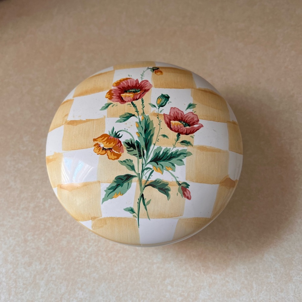 🌼Flower ceramic container🌼